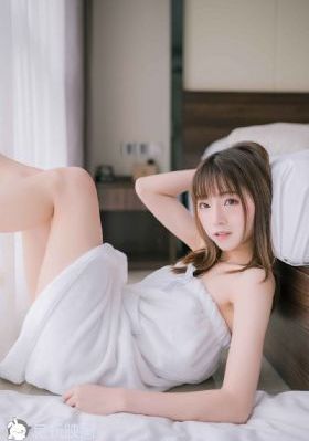 白白色发布会在线观看免费