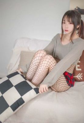 厨房掀开馊了裙子挺进