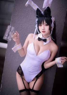 半妖乳娘